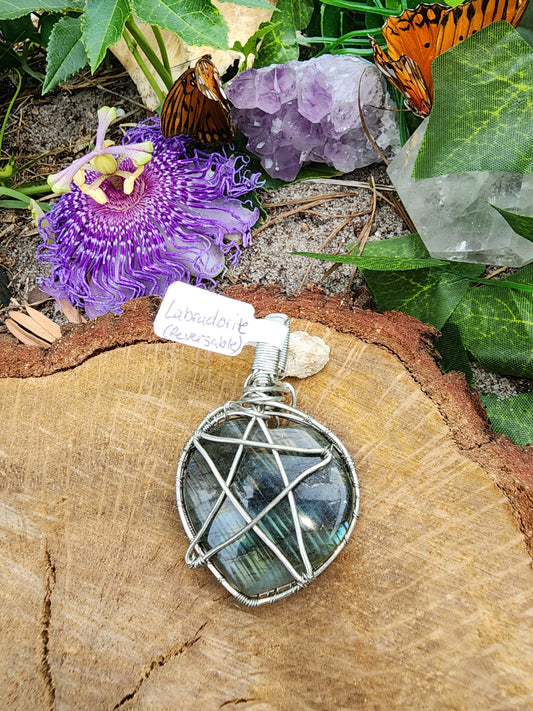 Labradorite Pentagram Pendant (Reversible)